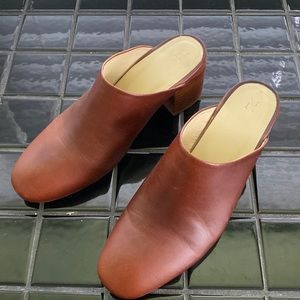 Nisolo Heeled Mule